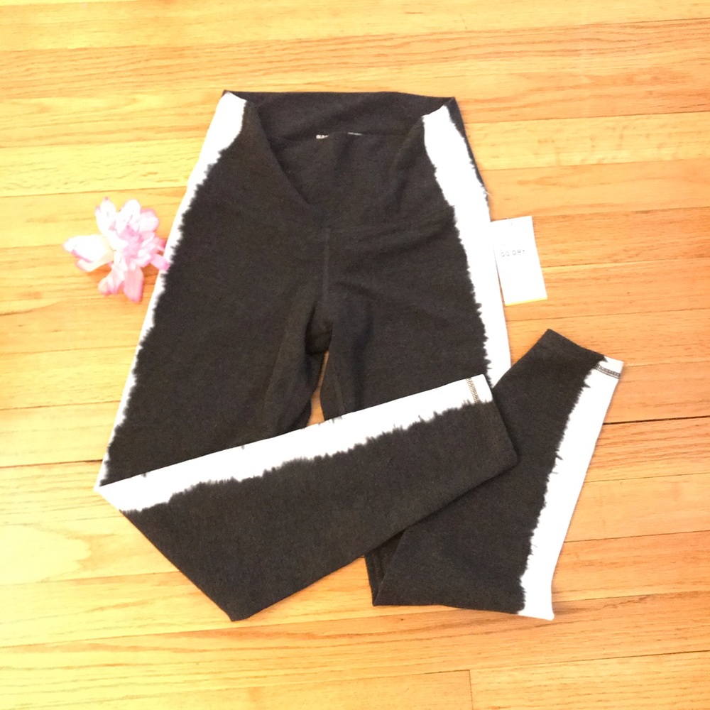 Legging with white stripe down the side brand new